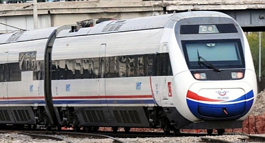 Ada trenlerine bayramda ek sefer