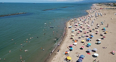 Bayramın İlk Günü O Sahil Doldu Taştı