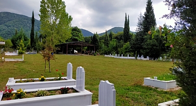 Kışlaçay’da mezarda cenaze yemeği dağıtımı yasaklandı