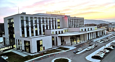 Bungalov Tatiline Gelen Aile Kabusu Yaşadı