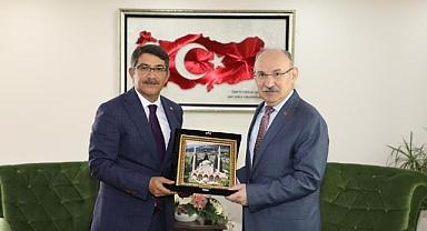 Sakarya'nın yeni Valisi Karadeniz veda turlarına başladı