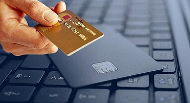 Kredi kartı faizleri artıyor