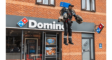 Göklerden gelen bir pizza vardır