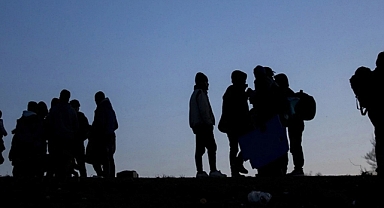 Sakarya'da 77 düzensiz göçmen yakalandı
