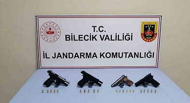 Sakarya'dan silah satmaya gitmişti, suçüstü yakalandı