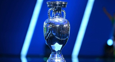 Türkiye EURO 2032'nin ortak ev sahibi oluyor