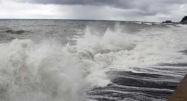 Valilikten kuvvetli rüzgar ve fırtına uyarısı