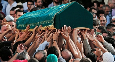 Arifiye'de bugün iki kişi vefat etti