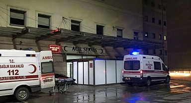 Arifiye’de İşçi İki Makine Arasına Sıkıştı