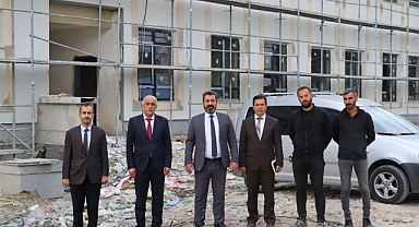 İl Milli Eğitim Müdürü Arifiye’de İnşaatı Devam Eden Okulları Ziyaret Etti