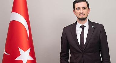 İYİ Parti'de Bayrak Teslimi!