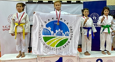 Minik Sporcudan Büyük Başarı