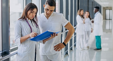 Sağlık Bakanlığı 27 Bin Personel Alıyor