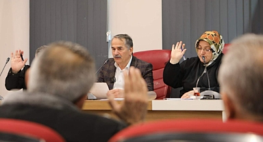 Arifiye'de yılın ilk meclis toplantısında 11 gündem maddesi karara bağlandı