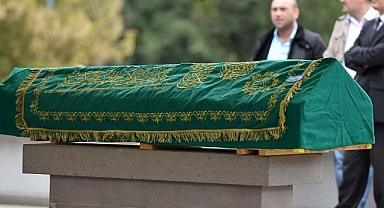 Karaaptiler Mahallesinden Adem Yaramaz vefat etti