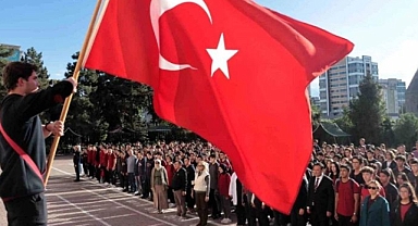 Tüm Okullarda Şehitler İçin Saygı Duruşunda Bulunulacak