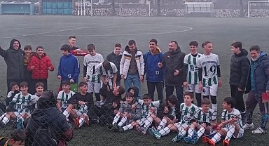 U 14 Arifiye Doğanspor Fırtına Estiriyor