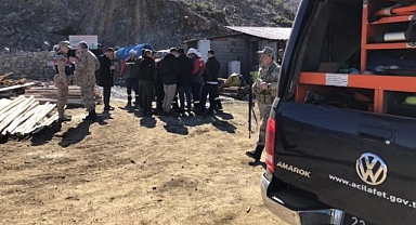 Elazığ'da Maden Ocağında Göçük! 3 İşçi Toprak Altında Kaldı