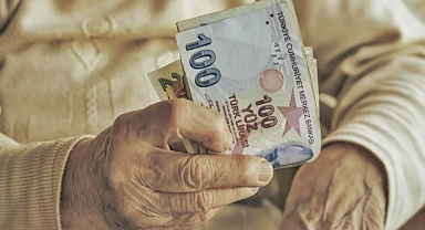 Emeklilerin Bayram İkramiyesi Ne Zaman Yatacak? Bakan Açıkladı…