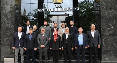 Çiğdem Erdoğan Atabek, Arifiye Belediyesini Ziyaret Etti