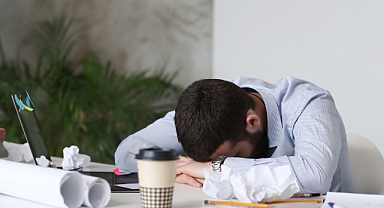 Dünyanın En Uzun Süre Çalışma Saatlerine Sahip Dördüncü Ülkesi Olduk