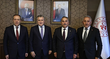 Karakullukçu’dan Ankara Çıkartması