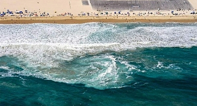 Sakarya Sahillerinde Denize Girmek Bugün De Yasaklandı