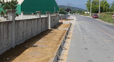Siteler Caddesinde Kaldırım Çalışması Başladı