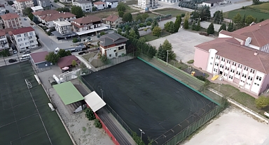 Karakullukçu, Gençlerin Talebine Sessiz Kalmadı: Sentetik Halı Saha Yenileniyor