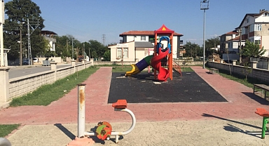 İlçede Temizlik Çalışmaları Devam Ediyor