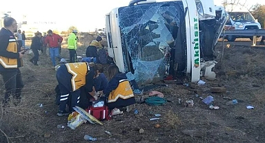 Aksaray-Ankara Kara Yolunda Otobüs Devrildi: 6 Kişi Öldü, 20 Yaralı