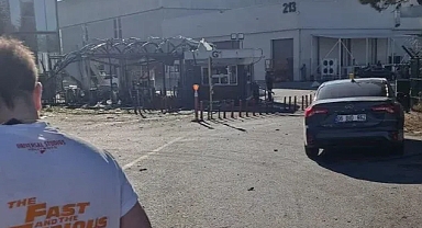 Ankara TUSAŞ’a teröristler tarafından uzun namlulu silahlarla ateş edildi. Patlamanın olduğu saldırıda, şehit ve yaralılarımızın bulunduğu bildiriliyor.