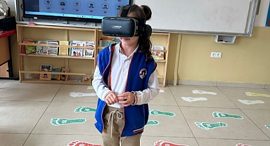 Arifiye İlkokulu 2/C Sınıfı'ndan Eğlenceli Codeweek Haftası Etkinliği