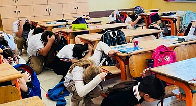 Arifiye İlkokulunda Deprem Tatbikatı Başarıyla Gerçekleştirildi