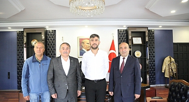 Başkan Karakullukçu’dan Sapanca Belediye Başkanı Nihat Arda Şahin’e Ziyaret