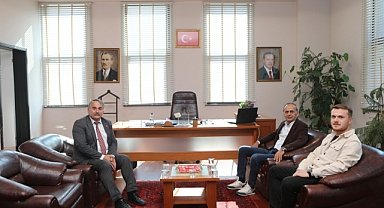 Sebahattin Karasakal'dan Arifiye Belediye Başkanı İsmail Karakullukçu'ya Ziyaret