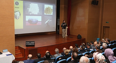 Uyuşturucu ve Bağımlılıkla Mücadele Bilgilendirme Toplantısı Düzenlendi