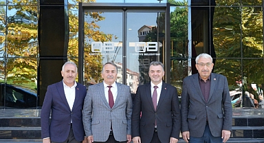 Karasu Belediye Başkanı İshak Sarı'dan Arifiye Belediye Başkanı İsmail Karakullukçuya  Ziyaret