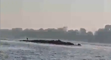 Sapanca Gölü Çekildi, Tarihi Kilise Yeniden Ortaya Çıktı!