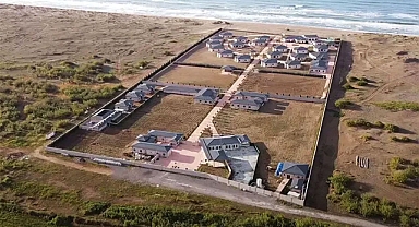 Karasu’da Kaçak Yıkım Tartışması: “Menzil Tatil Köyü de Yıkılacak”