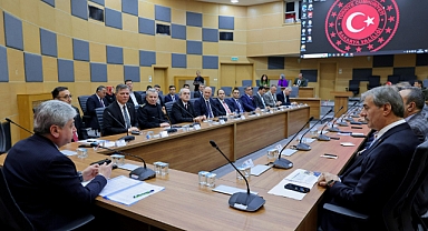 Vali Rahmi Doğan Liderliğinde Sakarya'da İş Birliği Toplantısı