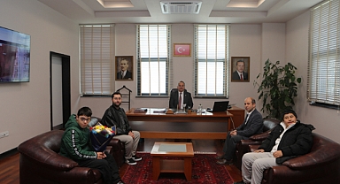 Arifiye Belediye Başkanı İsmail Karakullukçu, Özel Öğrencileri Ağırladı