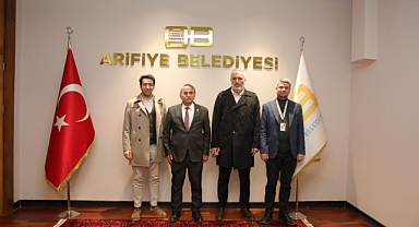 Arifiye Belediyesi’nden Başhekim Uğurlu’ya Teşekkür Ziyareti