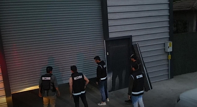 Arifiye’de Kaçak Makaron Üretimine Darbe: 3,8 Milyon Adet Makaron Ele Geçirildi!