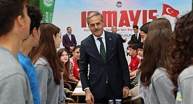 Atatürk'ün Sporcu Neferleri Başkan Alemdar'la Bir Arada!