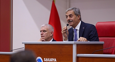 Büyükşehir Meclisi’nde Gerginlik: Koludra’nın Sözleri CHP Sıralarında Şaşkınlık Yarattı!