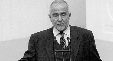 Cevat Ayhan Vefatının Yıl Dönümünde Anıldı: Başkan Tever’den Anlamlı Mesaj