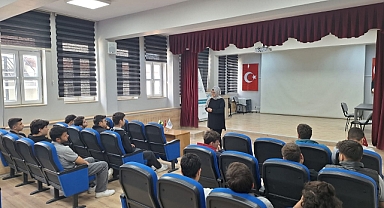 İŞKUR'dan Arifiye SATSO Proje Okulu Öğrencilerine Kariyer Desteği