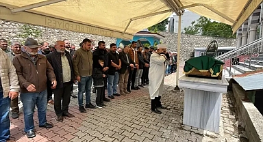 Minik Ardıç’a Son Veda: Sapanca’daki Havuz Faciası Yürekleri Dağladı