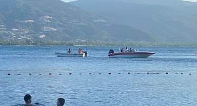 Sapanca Gölü'nde Kural Tanımazlık Kamerada